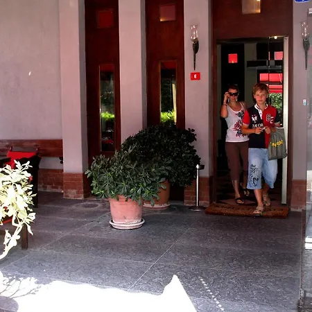 Apart Otel Park 3*