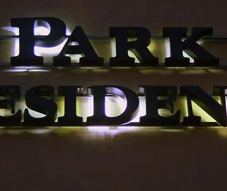 Park 3*
