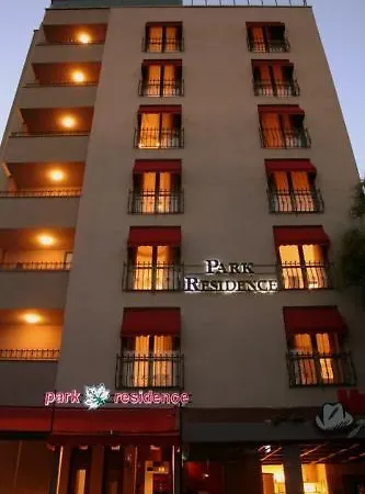 Park מלון דירות